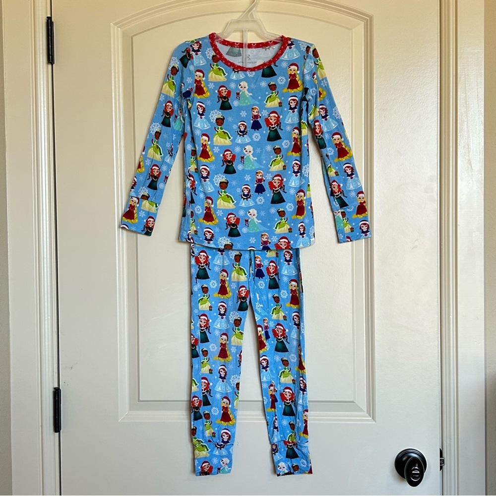 Sz5 Little Snuggles Winter Princesses Pajamas